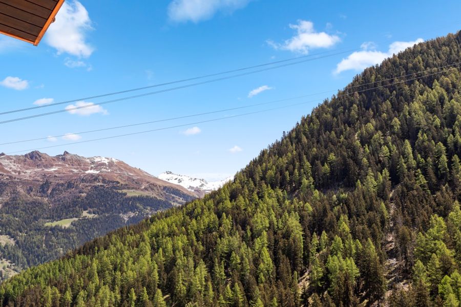 Lona 137 — von Heiwa verwaltete Unterkunft in Val d'Anniviers